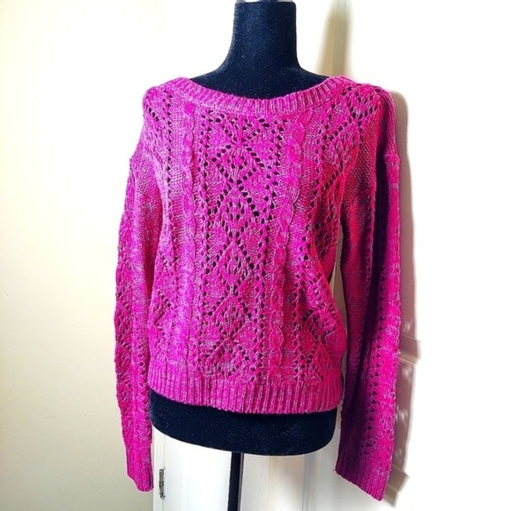 FANG Cable Knit Acrylic Pink / Raspberry Sweater